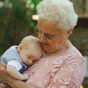 Meet your Posher, Julie